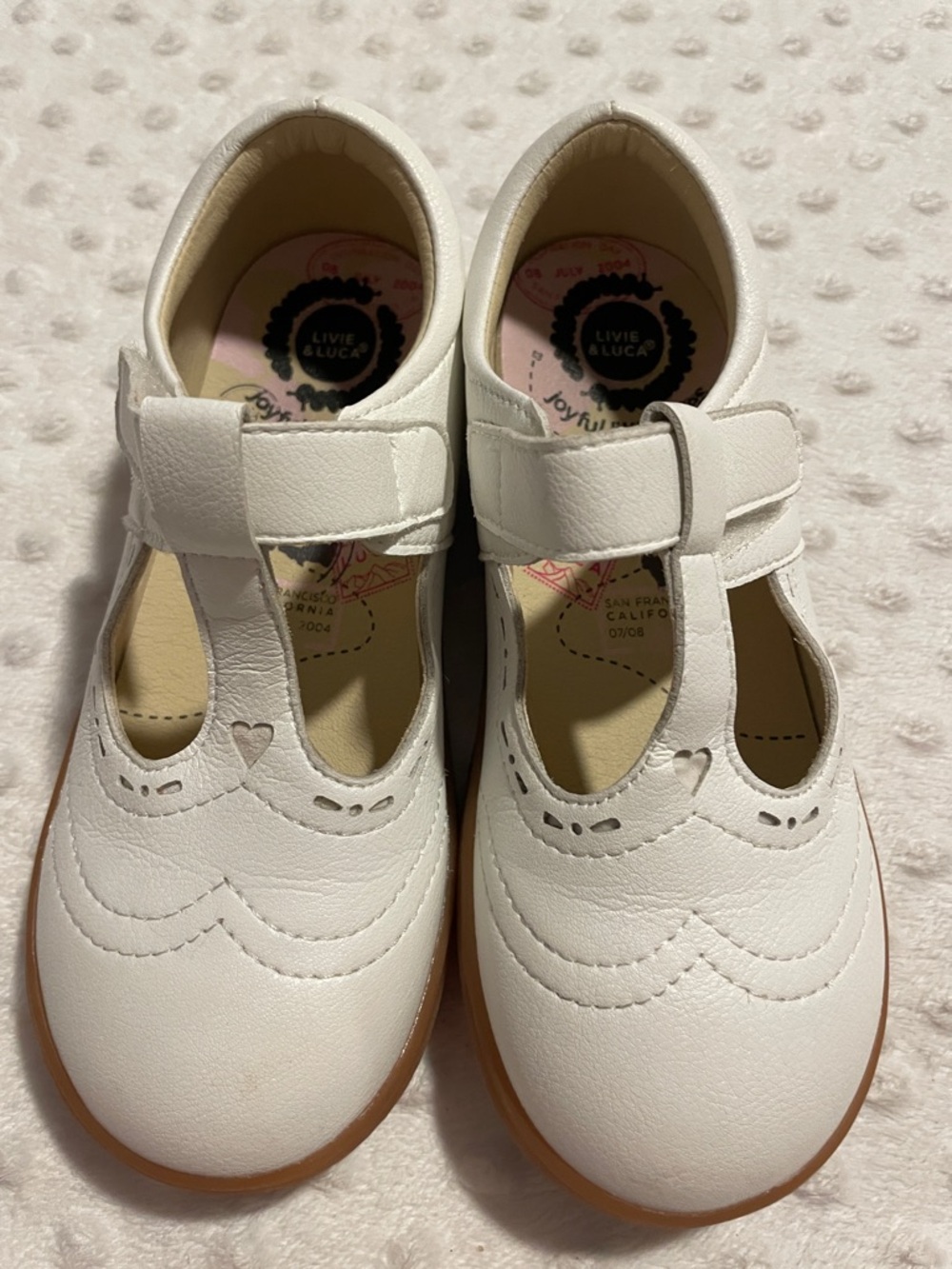 Livie & Luca White Girls' Heart Cutout Mary Janes